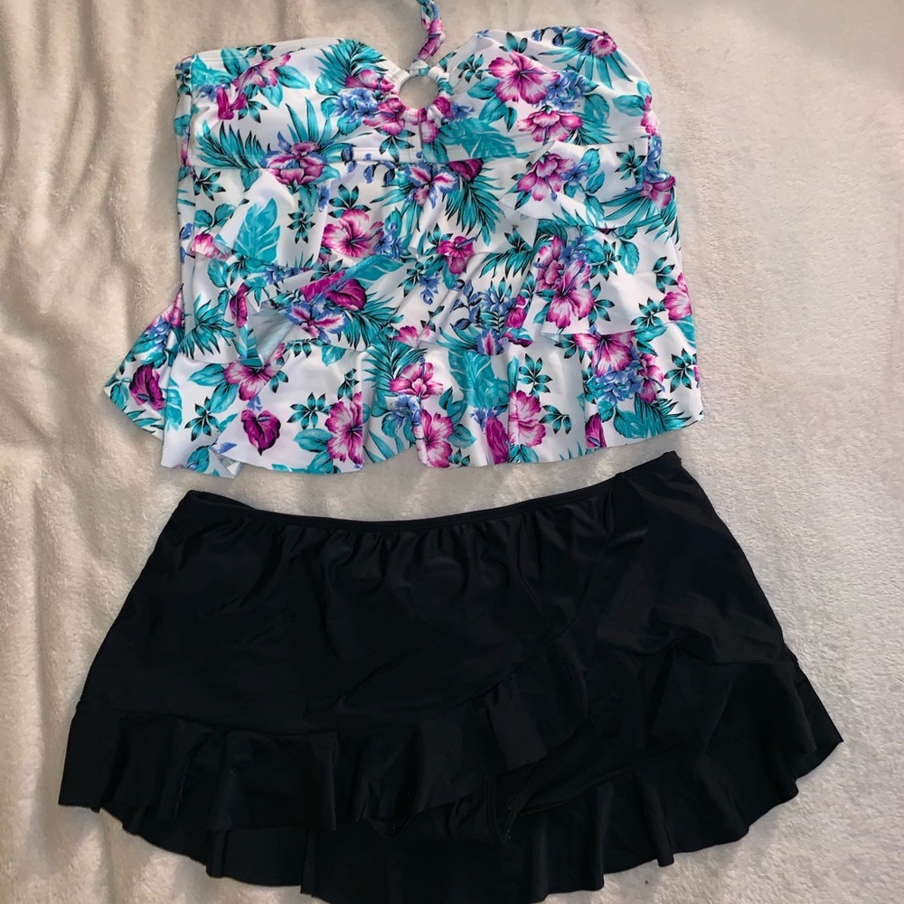 Collections by Catalina two piece swim suit L/XL